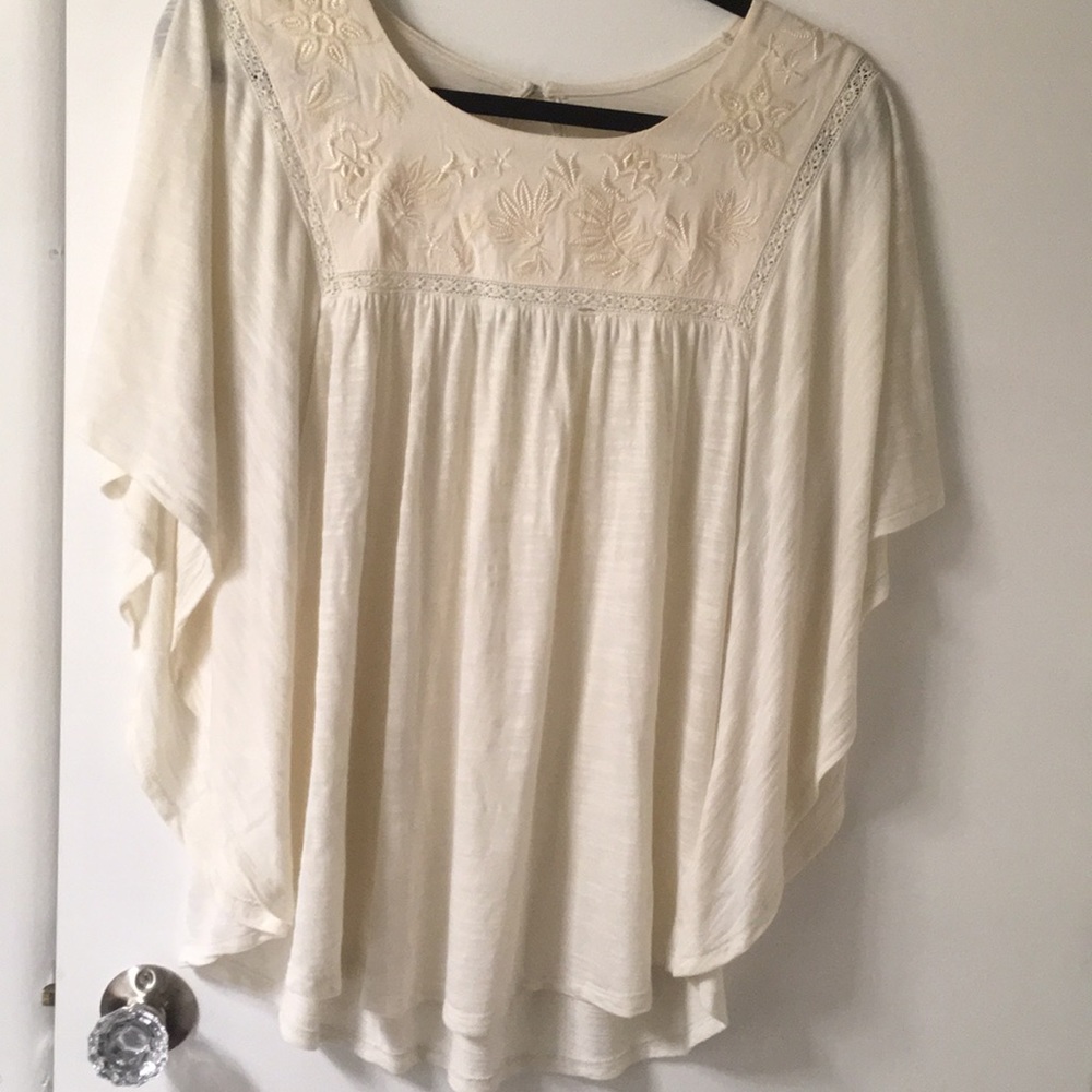 Maurice’s XL cream top
